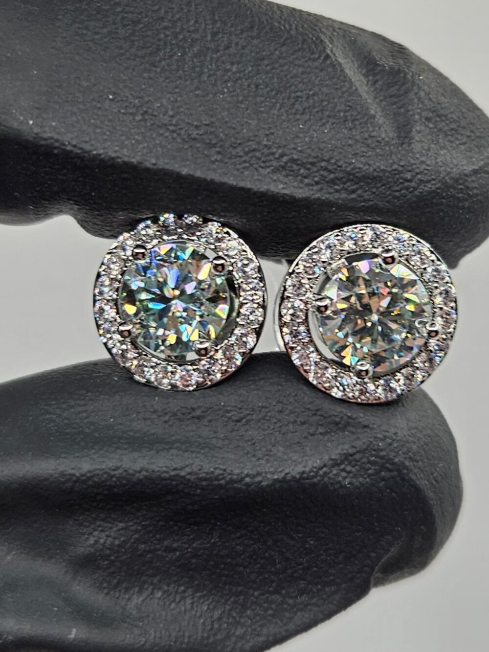 925 Silver 1.0 CTW Halo Moissanite Stud Earrings GRA